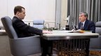 Дмитрий Медведев провёл рабочую встречу с президентом, председателем правления ОАО «НК “Роснефть”» Игорем Сечиным