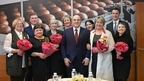 Михаил Мишустин в преддверии Международного женского дня посетил московский кондитерско-булочный комбинат «Черёмушки»