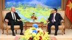 Дмитрий Чернышенко встретился с Премьер-министром Вьетнама Фам Минь Тинем