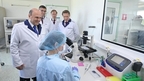 Михаил Мишустин посетил научно-производственную компанию «Генериум» во Владимирской области