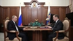 Встреча Президента России Владимира Путина с Председателем Правительства Дмитрием Медведевым