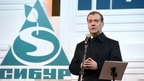 Дмитрий Медведев запустил вторую очередь производства полистирола на предприятии «Сибур-Химпром»