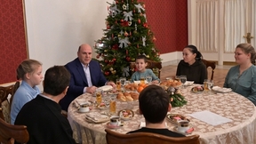 Михаил Мишустин и семья Рамина Павленко