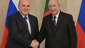 Михаил Мишустин и Президент Алжирской Народной Демократической Республики 
Абдельмаджид Теббун