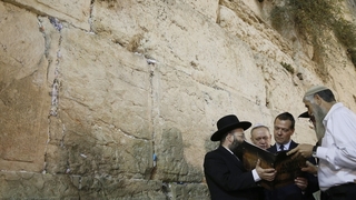Посещение Стены Плача в Иерусалиме
