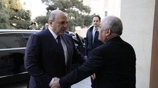 Михаил Мишустин и Премьер-министр Азербайджана Али Асадов во время встречи в Баку