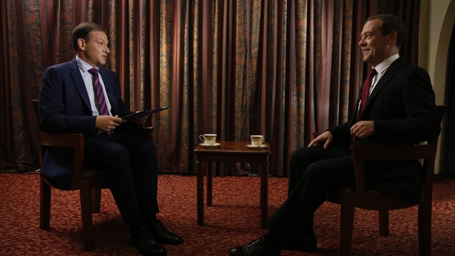 Интервью Дмитрия Медведева ведущему программы «Вести в субботу» Сергею Брилёву