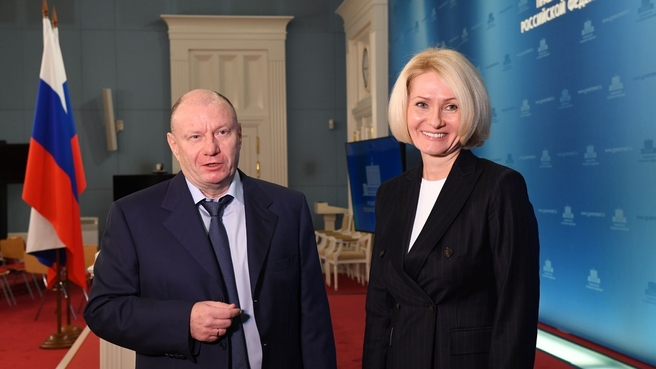 Брифинг Виктории Абрамченко и президента «Норникеля» Владимира Потанина по завершении подписания соглашения