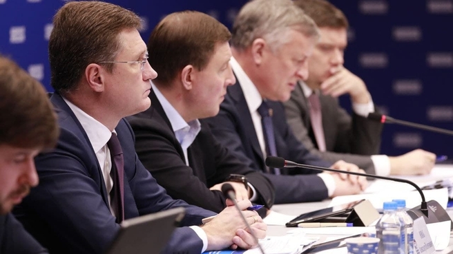 Александр Новак провёл расширенное заседание Федерального штаба по газификации