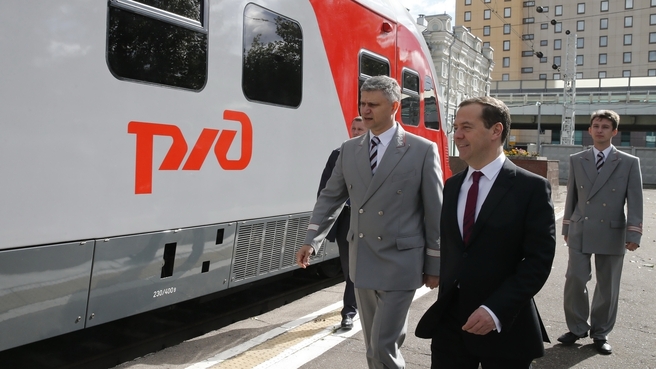 С президентом ОАО «Российские железные дороги» Олегом Белозёровым