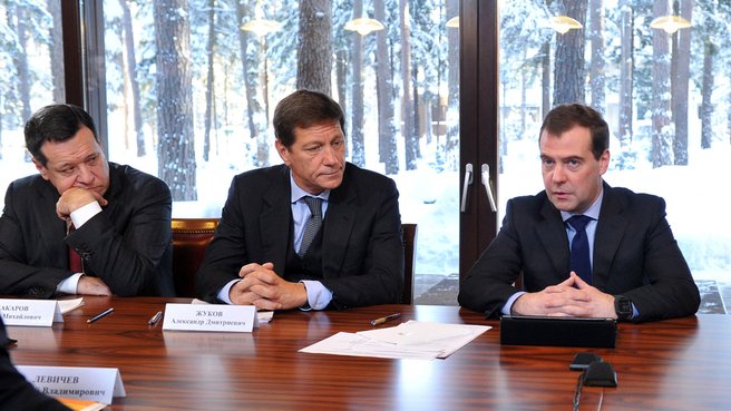 Встреча с представителями фракций Государственной Думы