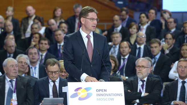 Prime Minister Jyrki Katainen of Finland addresses the plenary meeting of the 2nd Moscow International Forum, Open Innovations