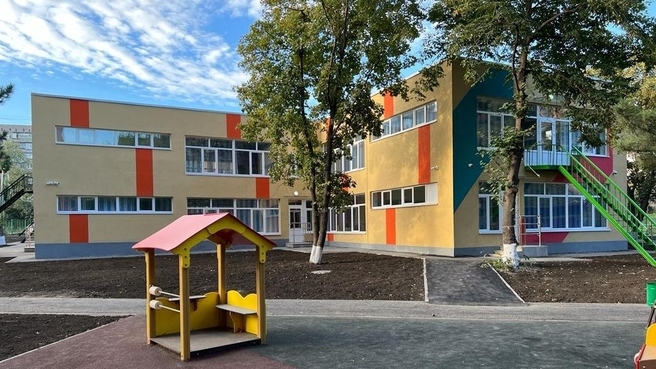 Марат Хуснуллин: В Донецкой народной республике восстановлено более 80 зданий детских садов