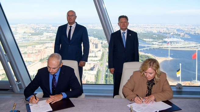 Дмитрий Чернышенко провёл рабочую встречу с председателем правления ПАО «Газпром» Алексеем Миллером