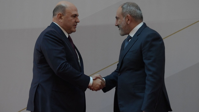 Mikhail Mishustin and Prime Minister of Armenia Nikol Pashinyan