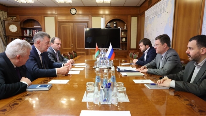 Рабочая встреча Александра Новака с заместителем Премьер-министра Республики Беларусь Юрием Назаровым