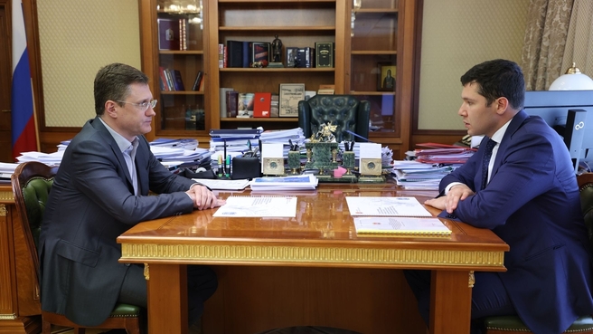 Александр Новак провёл рабочую встречу с губернатором Калининградской области Антоном Алихановым