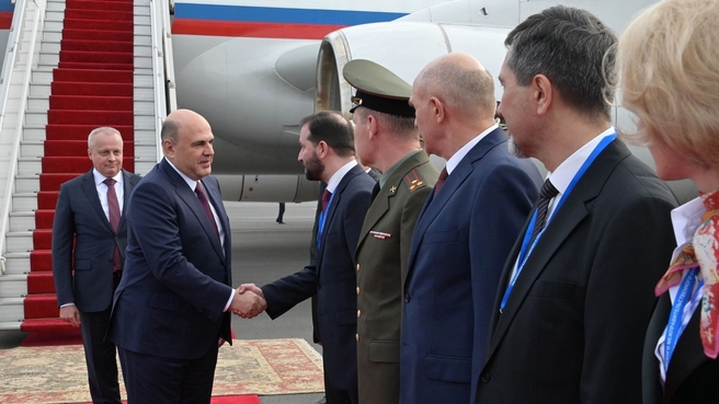 Mikhail Mishustin arrives in Yerevan