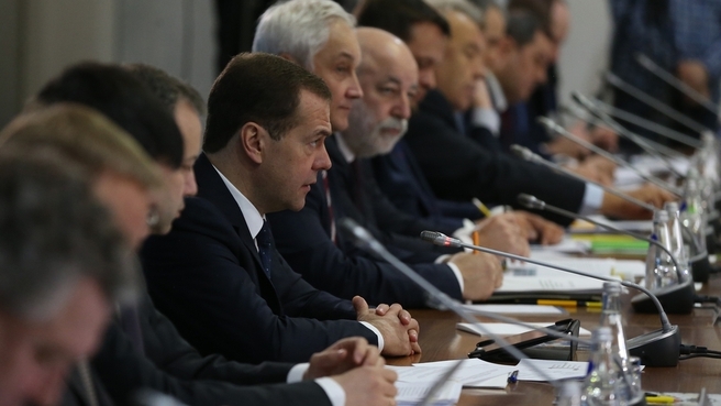 Вступительное слово Дмитрия Медведева на заседании президиума Совета при Президенте по модернизации экономики и инновационному развитию России