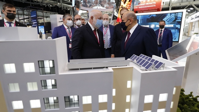 Mikhail Mishustin touring Innoprom 2021. With President of the Skolkovo Institute of Science and Technology (SkolTech) and Chairman of the Board of Directors for Renova Group Viktor Vekselberg