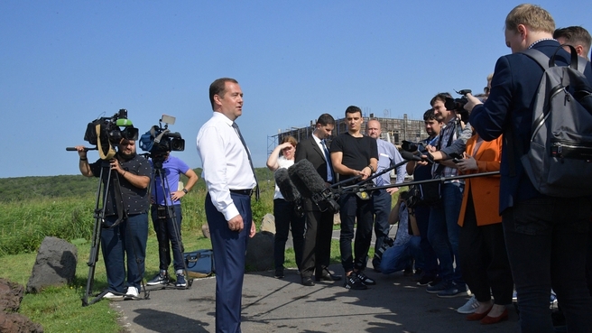 Пресс-конференция Дмитрия Медведева по завершении поездки в Дальневосточный федеральный округ