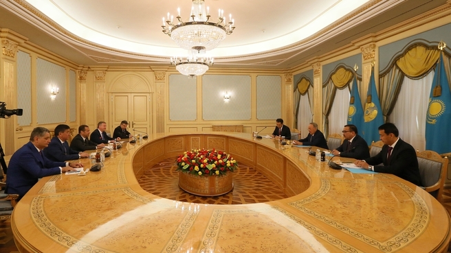 Встреча глав делегаций - участников заседания Евразийского межправительственного совета с Президентом Республики Казахстан Нурсултаном Назарбаевым