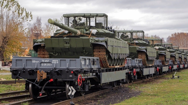 Уралвагонзавод отметил 87-летие и передал в войска очередную партию  бронетехники
