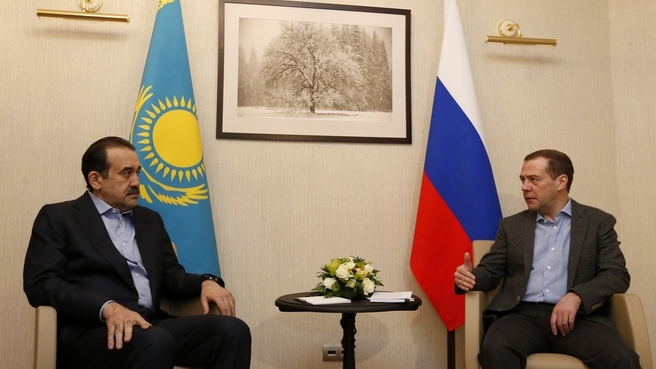 С Премьер-министром Казахстана Каримом Масимовым