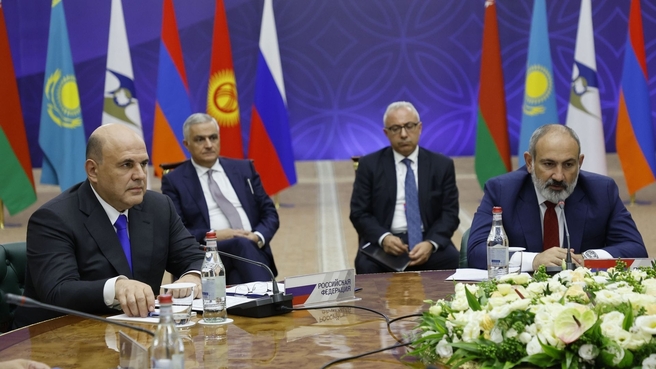Meeting of the Eurasian Intergovernmental Council. Mikhail Mishustin and Prime Minister of Armenia Nikol Pashinyan