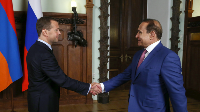 Встреча с Премьер-министром Республики Армения Овиком Абраамяном