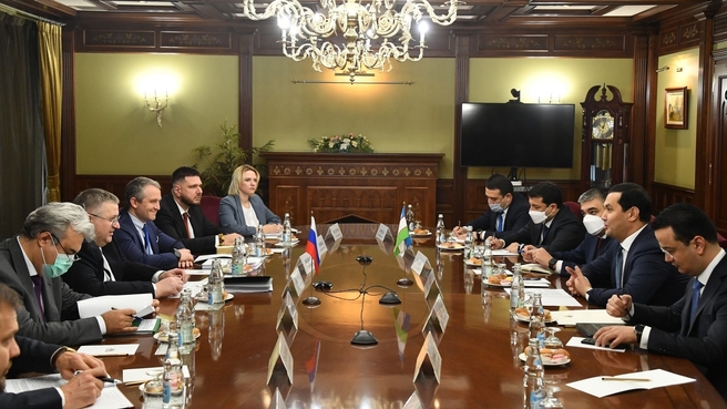 Alexei Overchuk’s working meeting with Deputy Prime Minister and Minister of Investments and Foreign Trade of Uzbekistan Sardor Umurzakov