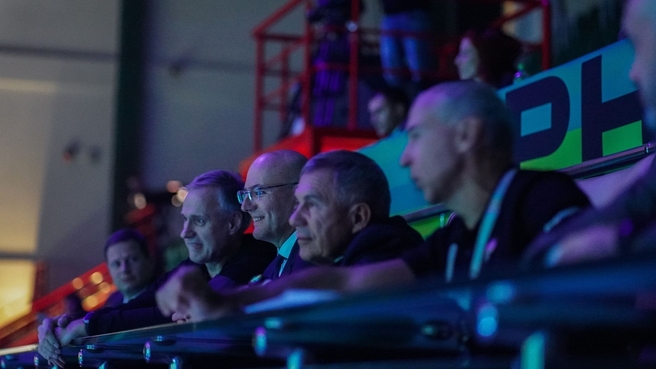 Дмитрий Чернышенко и глава Республики Татарстан Рустам Минниханов посетили площадку проведения вторых Фиджитал-игр