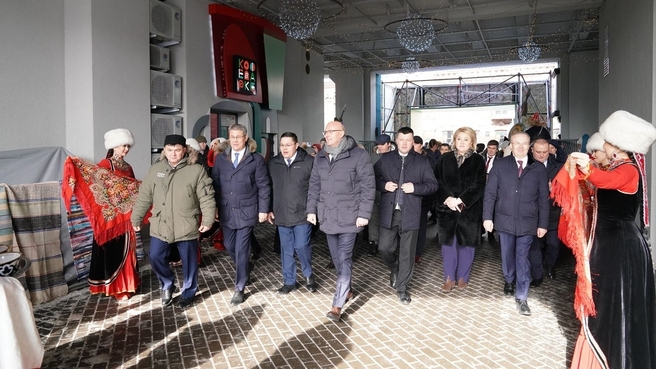 Дмитрий Чернышенко и глава Башкортостана Радий Хабиров посетили туристический центр Уфы