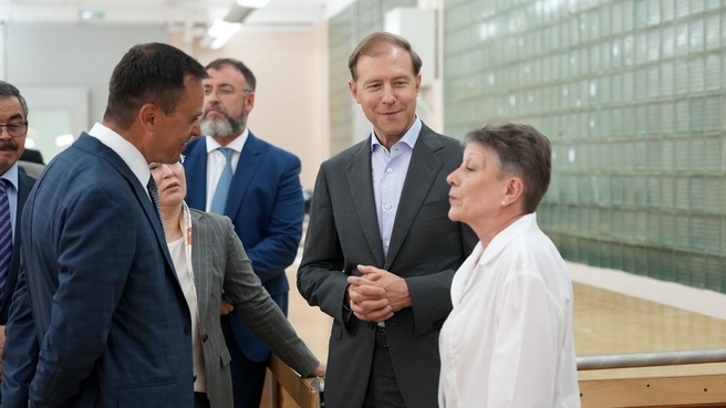 Денис Мантуров посетил промышленные предприятия Солнечногорска