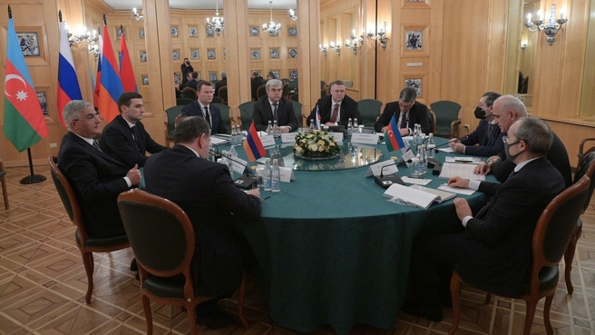 Заседание трёхсторонней Рабочей группы под совместным председательством вице-премьеров Азербайджанской Республики, Республики Армения и Российской Федерации