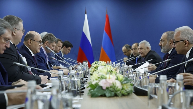 Mikhail Mishustin's meeting with Armenian Prime Minister Nikol Pashinyan