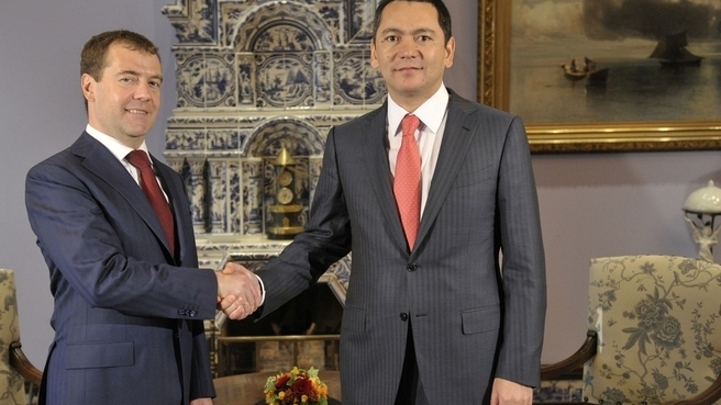 С Премьер-министром Киргизии Омурбеком Бабановым