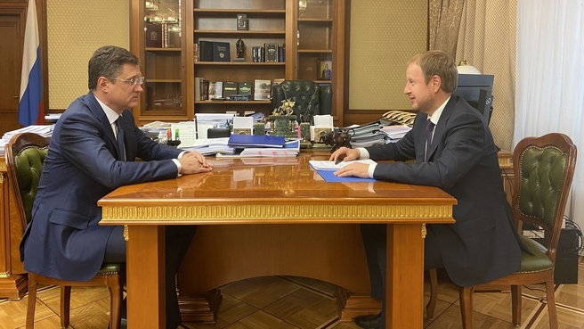 Встреча Александра Новака с губернатором Алтайского края Виктором Томенко