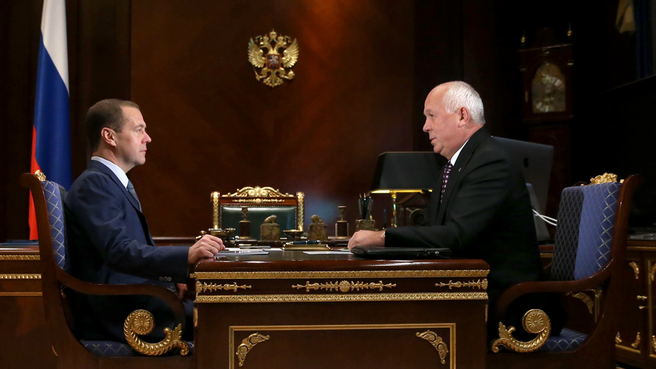 Встреча Дмитрия Медведева с генеральным директором госкорпорации «Ростех» Сергеем Чемезовым
