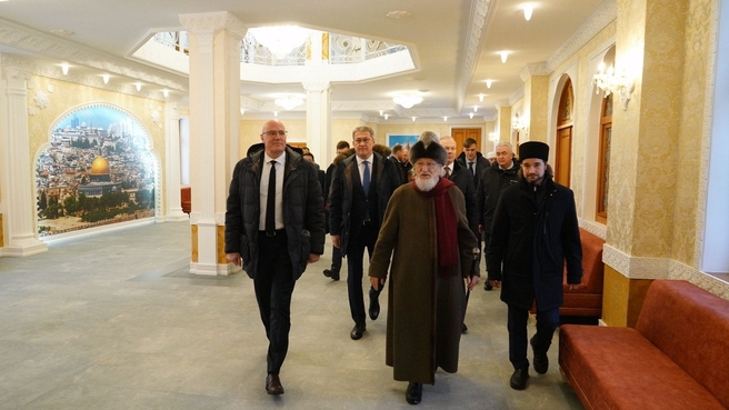 Рабочая поездка Дмитрия Чернышенко в Башкортостан. Посещение Исламского университета