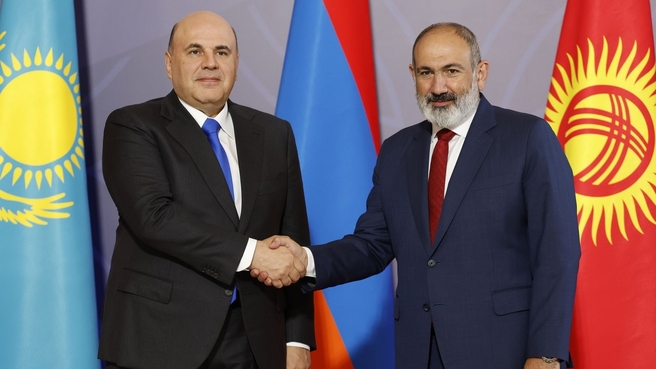 Mikhail Mishustin and Prime Minister of the Republic of Armenia Nikol Pashinyan