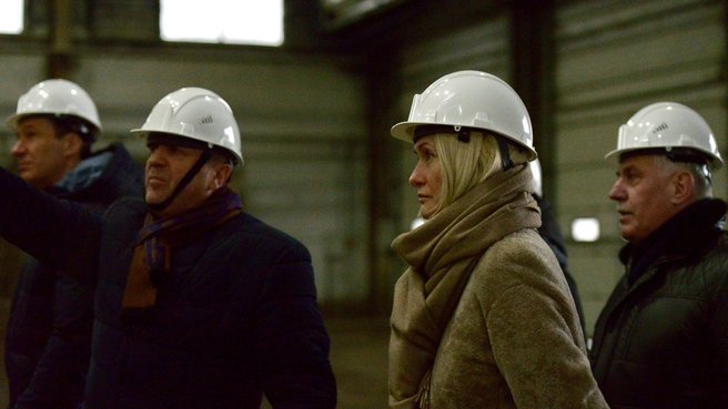 Viktoria Abramchenko visited an integrated recycling facility and a facility for glass waste processing