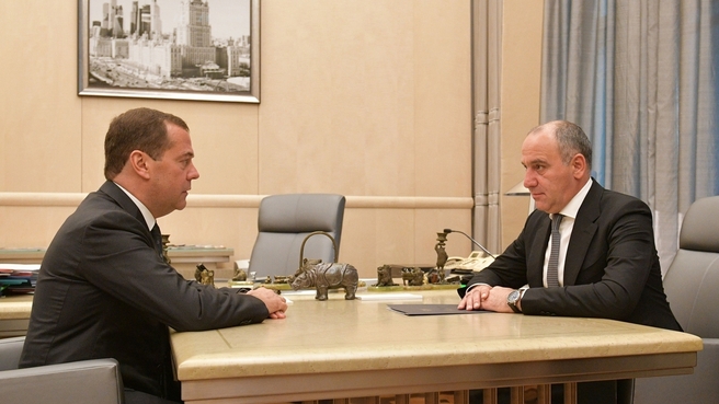 Встреча с главой Карачаево-Черкесской Республики Рашидом Темрезовым