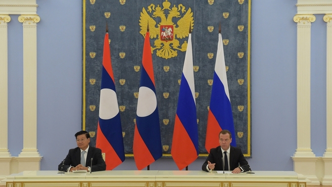 Пресс-конференция Дмитрия Медведева и Премьер-министра Лаоса Тхонглуна Сисулита по итогам российско-лаосских переговоров