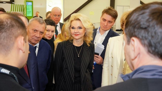 Татьяна Голикова посетила IX Всероссийский форум «Национальная система квалификаций России»