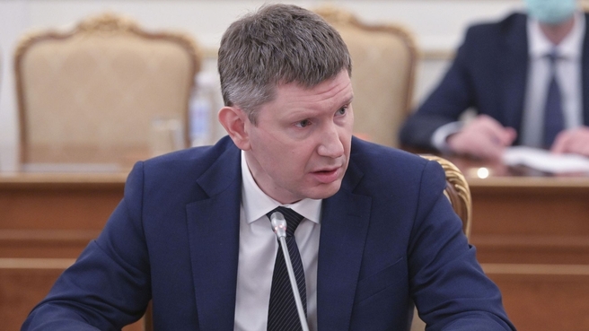 Доклад Министра экономического развития Максима Решетникова на совещании о текущей экономической ситуации