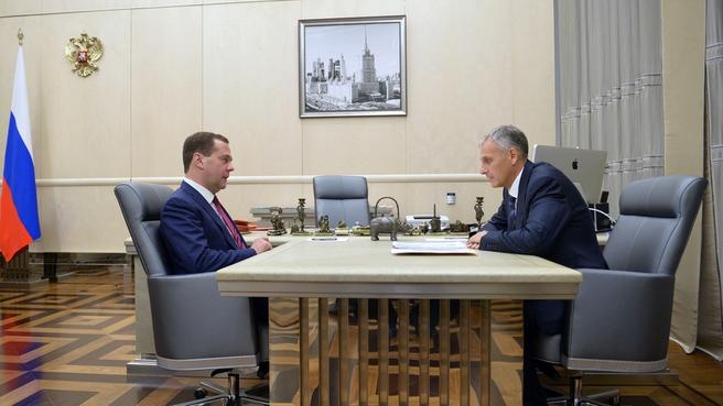 Рабочая встреча с губернатором Сахалинской области Александром Хорошавиным