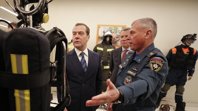 Посещение Национального центра управления в кризисных ситуациях МЧС России