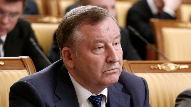 Сообщение губернатора Алтайского края Александра Карлина на заседании Правительства