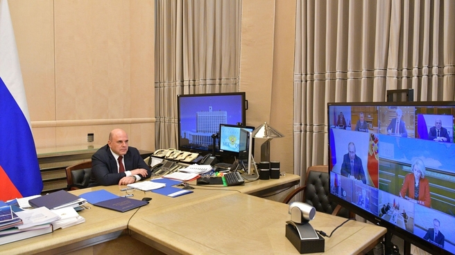 Михаил Мишустин на совещании у Президента России с членами Правительства